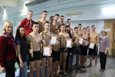 Участие студентов Себряковского филиала в городских соревнованиях по плаванию среди юношей 2000- 2001 г.р.  