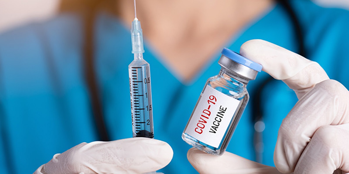 Минздрав строго рекомендует вакцинироваться от коронавируса!